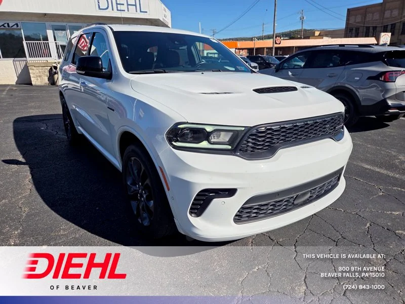 Used 2025 White Dodge R/T Premium image 1