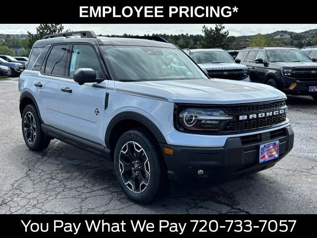 New 2026 Space White Metallic Ford Outer Banks® image 7