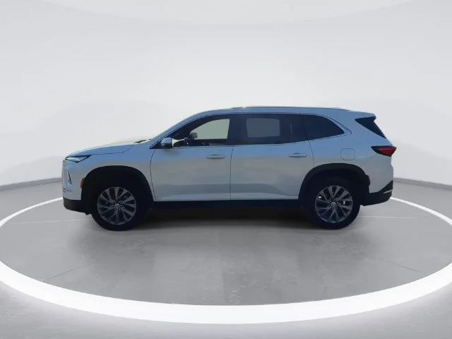 Used 2025 White Buick Preferred image 7