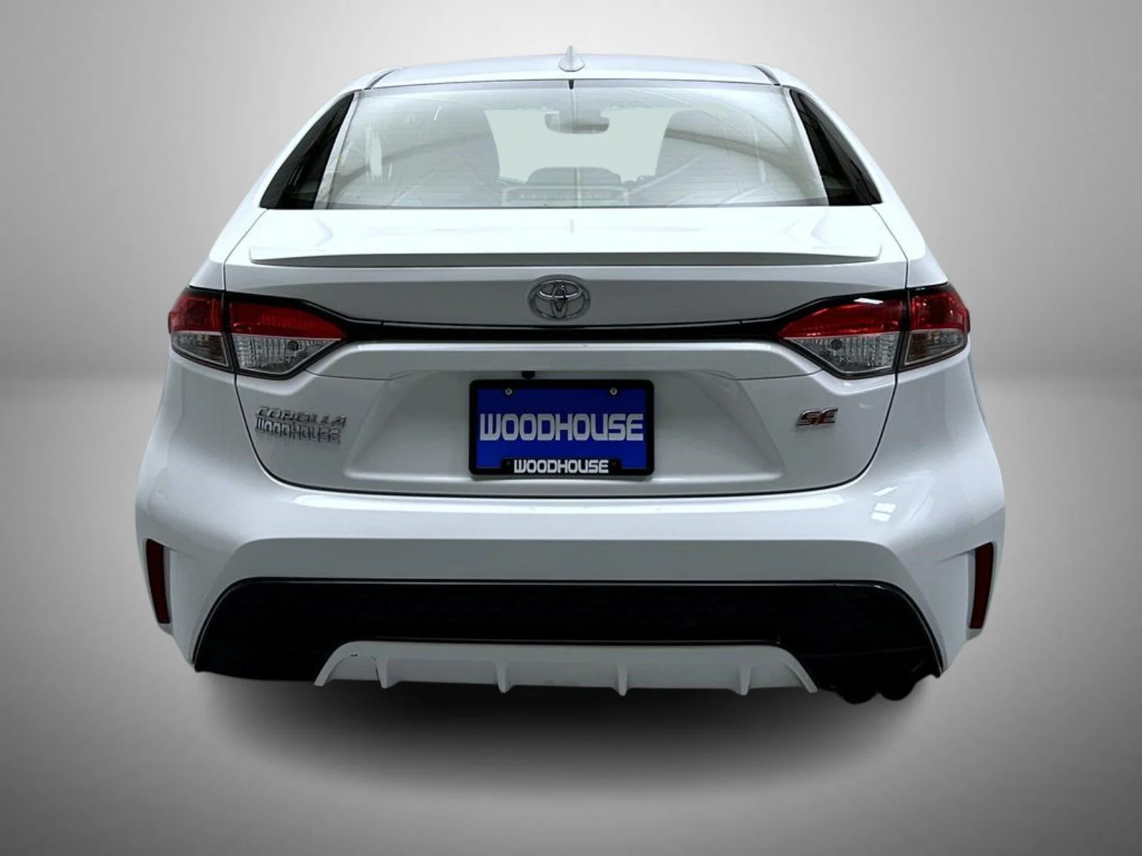 Used 2022 White Toyota SE image 6
