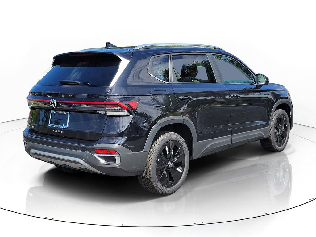 New 2026 Black Volkswagen 1.5T SE image 4
