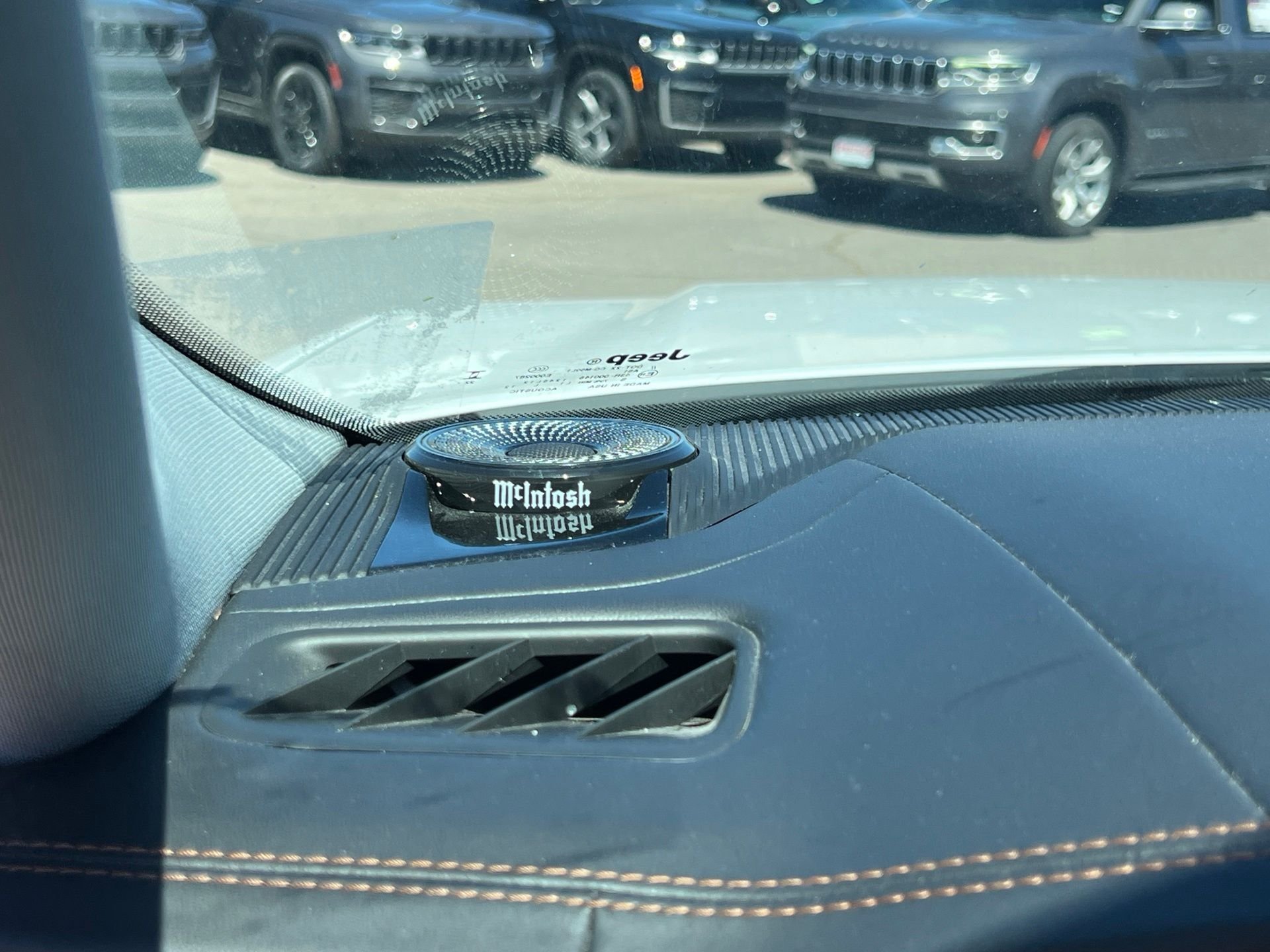 Used 2023 White Jeep Summit image 35