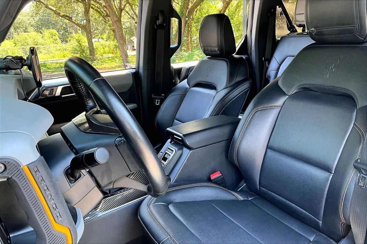 Used 2023 Blue Ford Badlands image 18