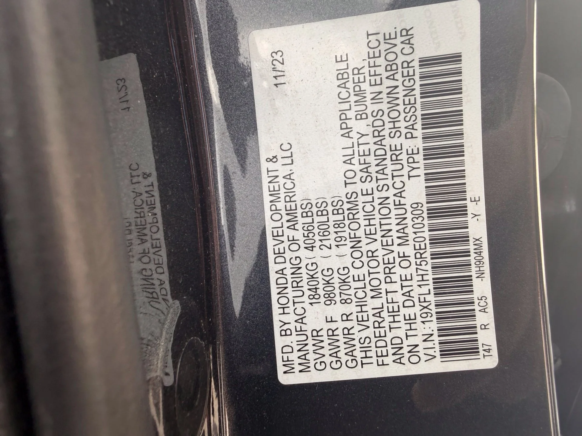 2024 Honda Civic Hatchback EX-L - Photo 13