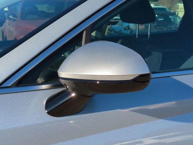 New 2026 Silver Hyundai SEL Sport image 12