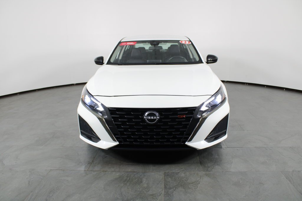 2023 Nissan Altima SR - Photo 12