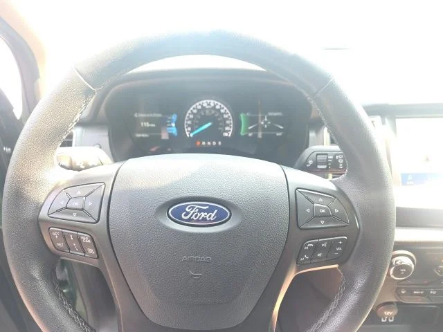 Used 2023 Green Ford Lariat image 12