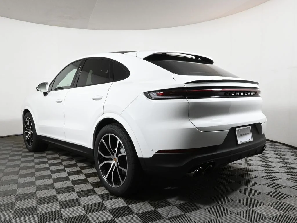 Certified Used 2026 White Porsche  image 3