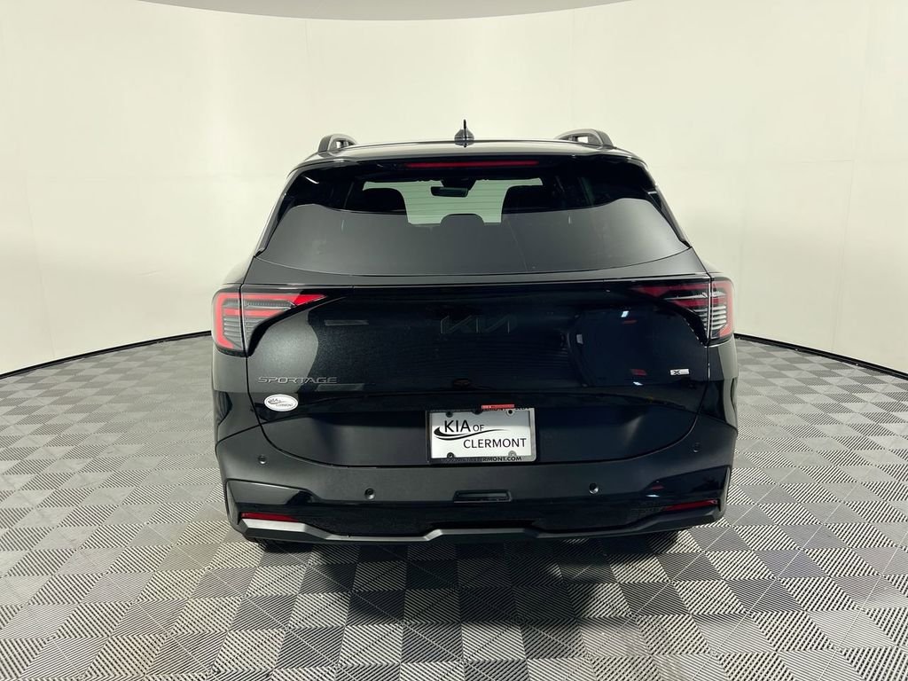 New 2026 Fusion Black Kia X-Line image 4