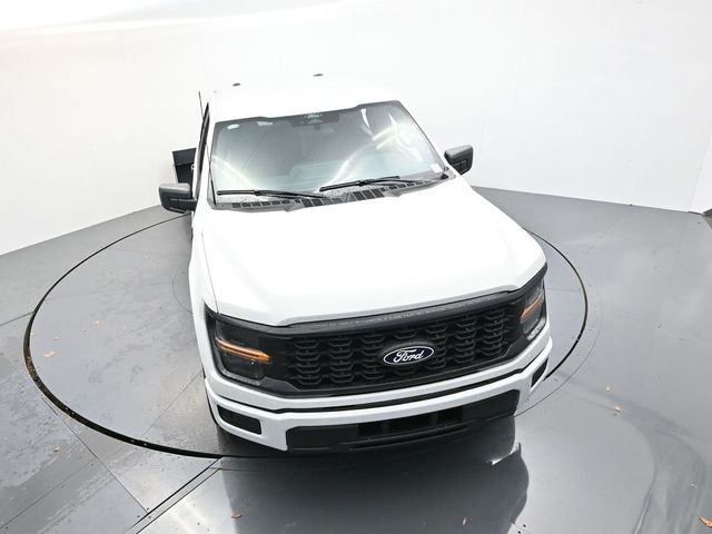 New 2026 Oxford White Ford STX® image 19
