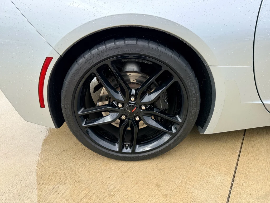 Used 2016 Blade Silver Metallic Chevrolet Z51 1LT image 28