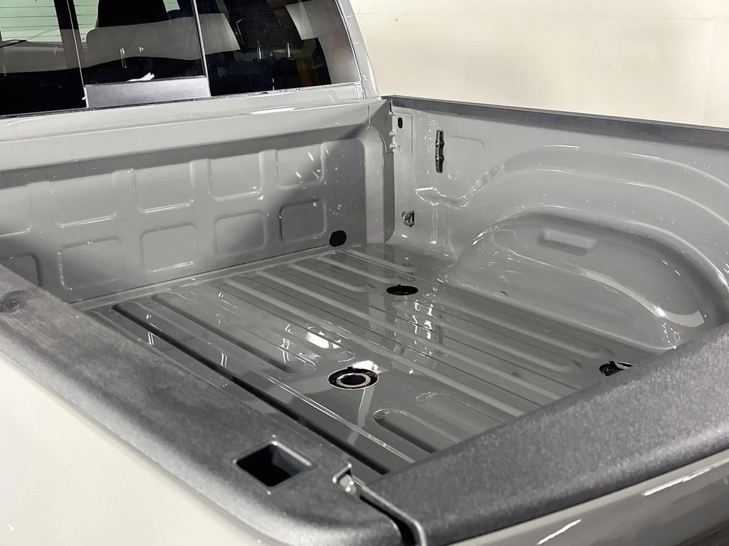 New 2026 Ceramic Gray Clear-Coat Exterior Paint RAM  image 21