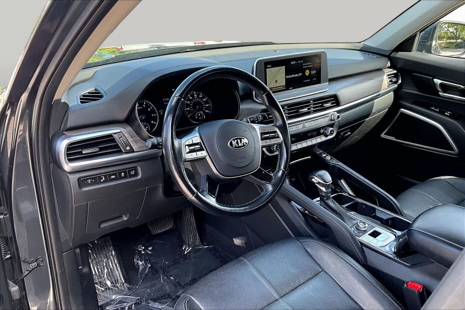 Used 2021 Gravity Grey Kia EX image 31
