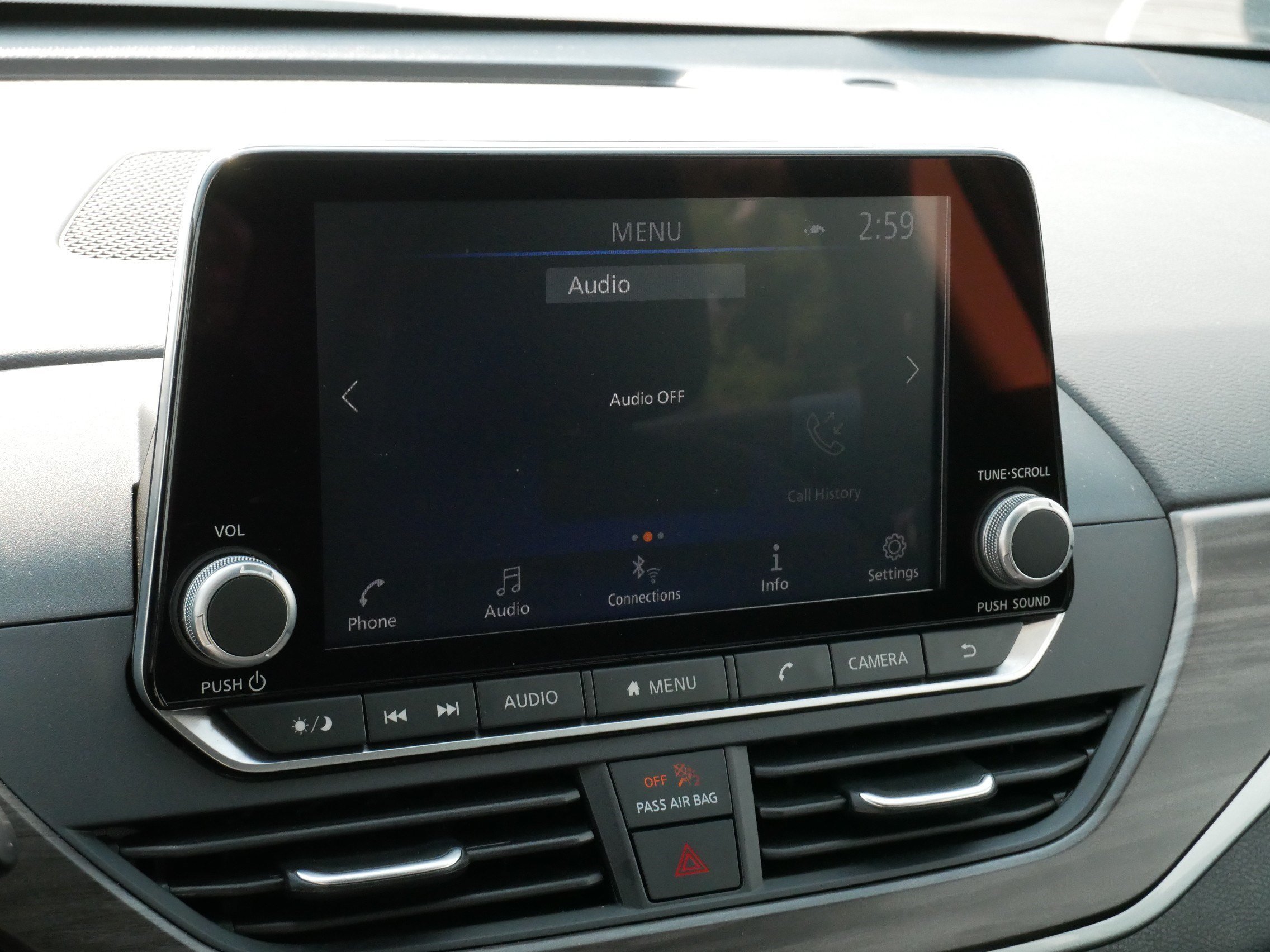 2025 Nissan Altima SV - Photo 22