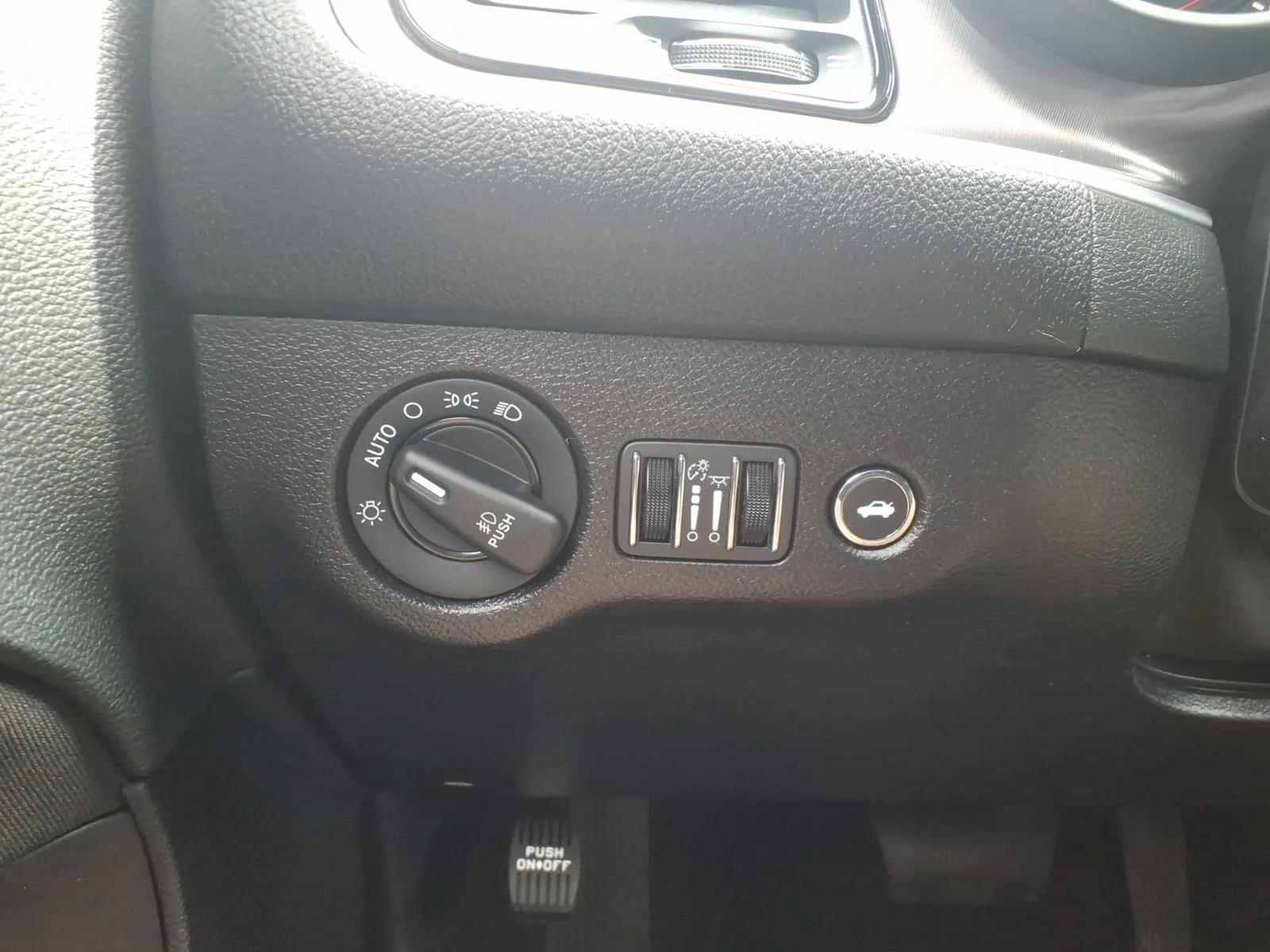 Used 2021 Red Dodge SXT image 17