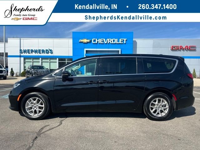 2024 Chrysler Pacifica Touring L FWD