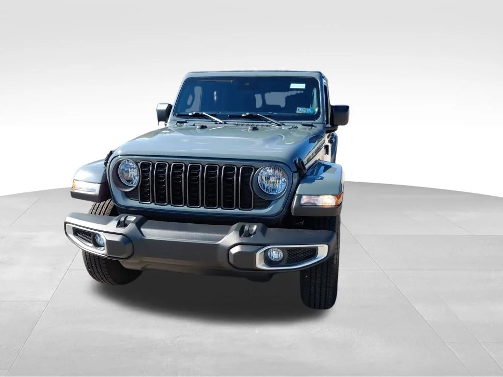 2024 Jeep Gladiator
