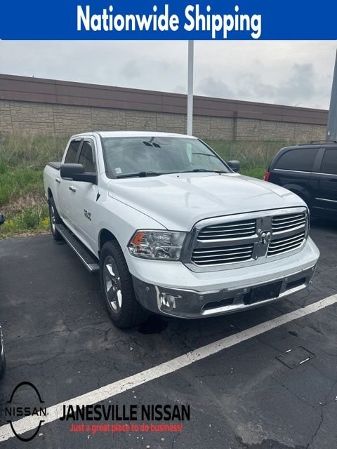 2018 RAM 1500 Big Horn 4x4 Crew Cab 5'7's photo