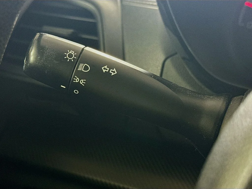 Used 2018 Black Subaru 2.0i image 12