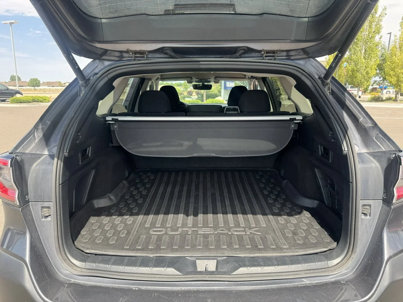 Used 2022 Magnetite Gray Metallic Subaru Premium image 39