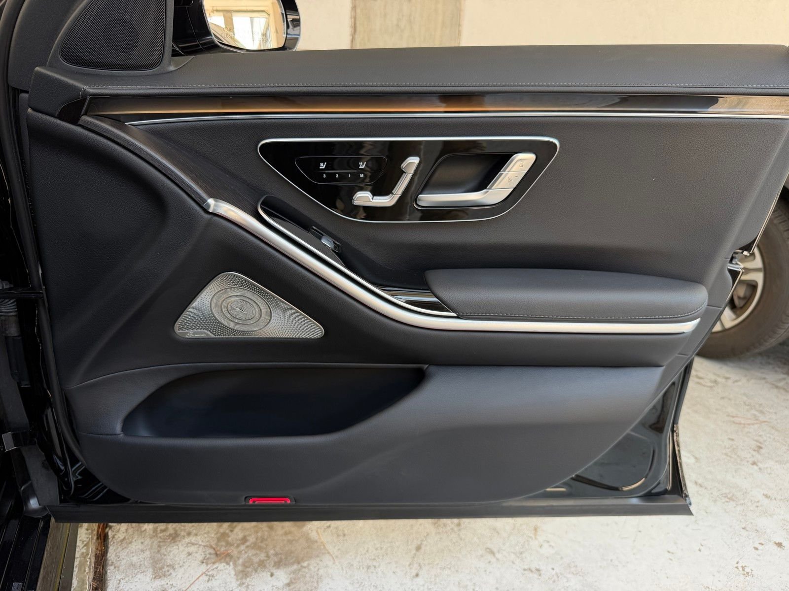 Certified Used 2022 Black Mercedes-Benz S 500 image 22