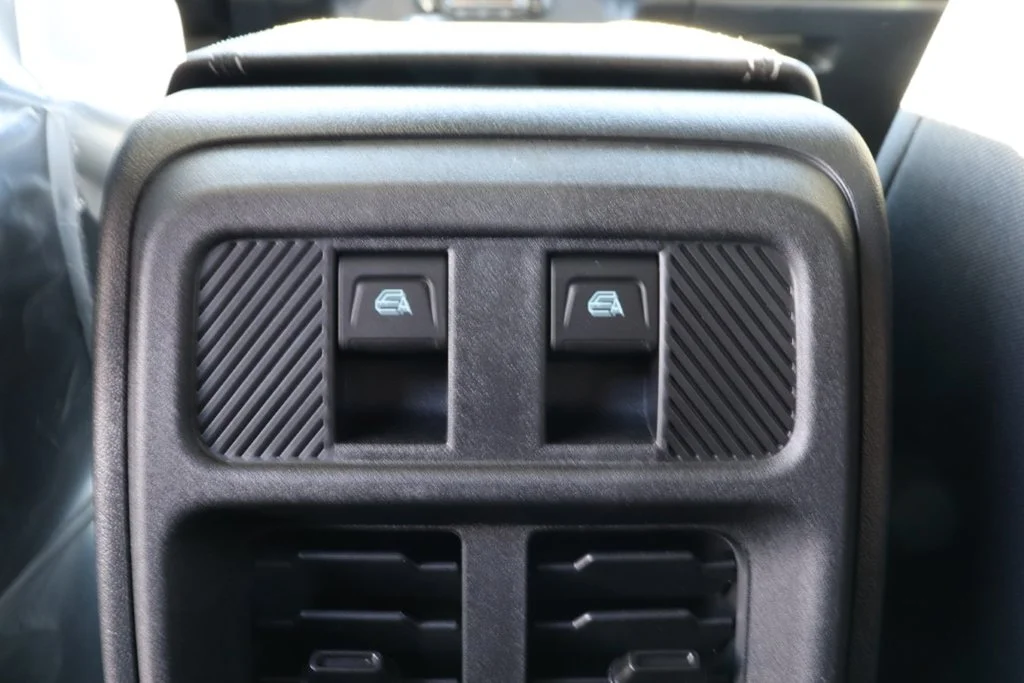 New 2026 Avalanche Gray Ford Big Bend® image 18