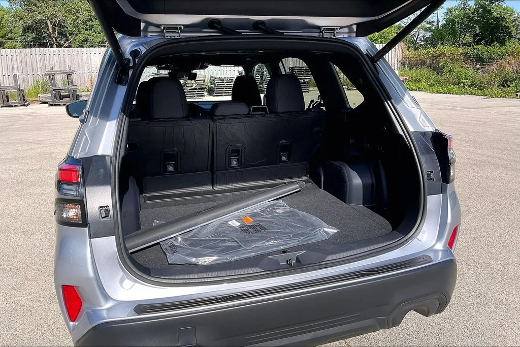 Used 2026 Silver Subaru Premium image 28