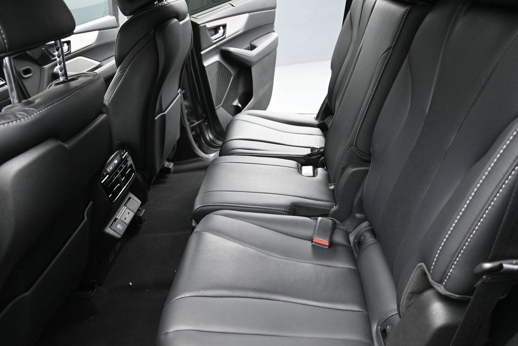Used 2023 Liquid Carbon Metallic Acura w/Technology Package image 13