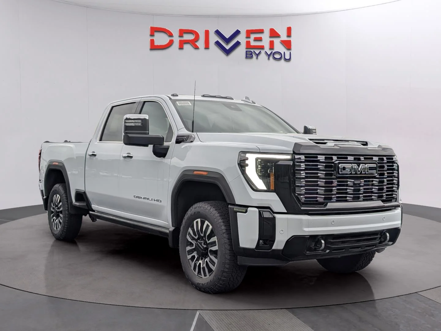 New 2026 Glacier White Tricoat GMC Denali Ultimate image 7
