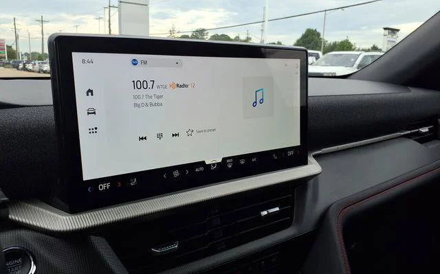 Used 2025 Gray Ford ST-Line image 31