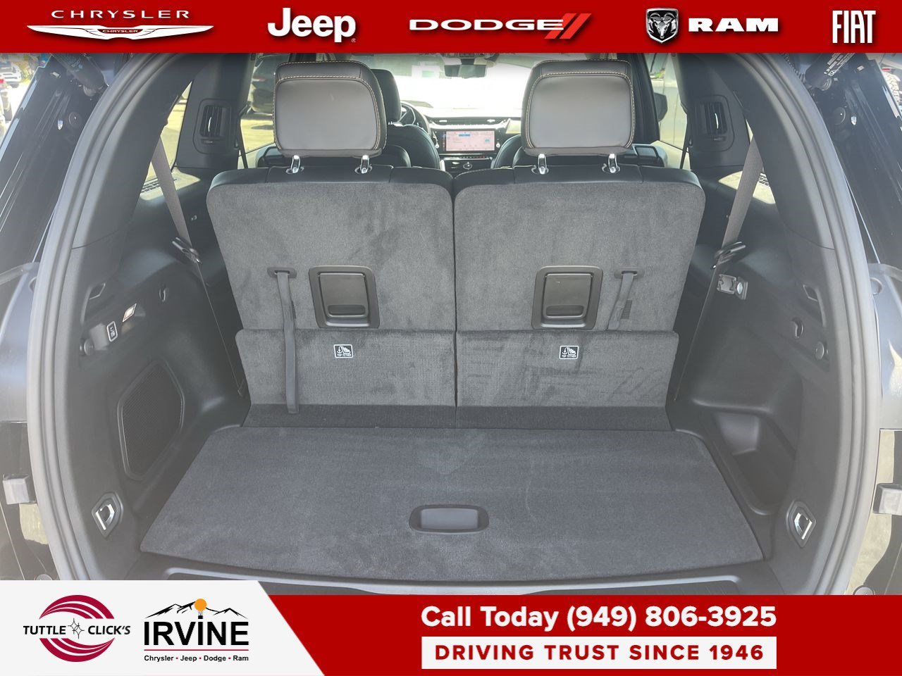New 2026 Diamond Black Crystal Pearl-Coat Exterior Paint Jeep 85th Anniversary Edition image 27