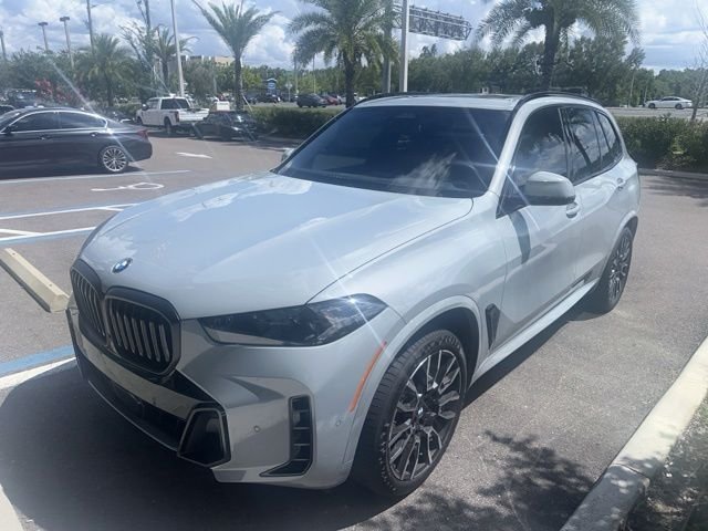 2024 BMW X5 sDrive40i's photo