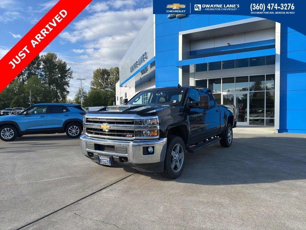 2019 Chevrolet Silverado HD LT 4WD Crew Cab Standard Box's photo
