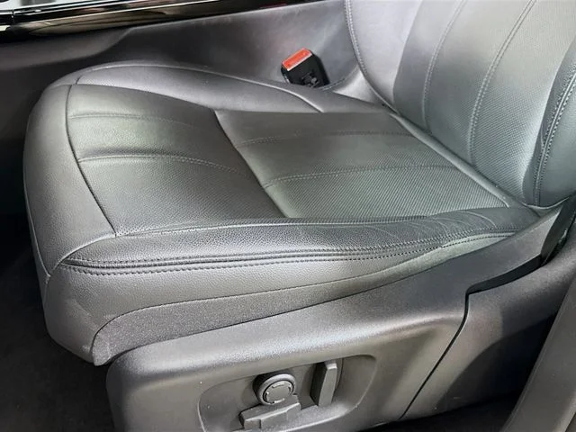 Certified Used 2026 Silver Land Rover S image 22
