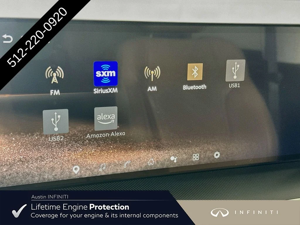 New 2027 White INFINITI LUXE image 18
