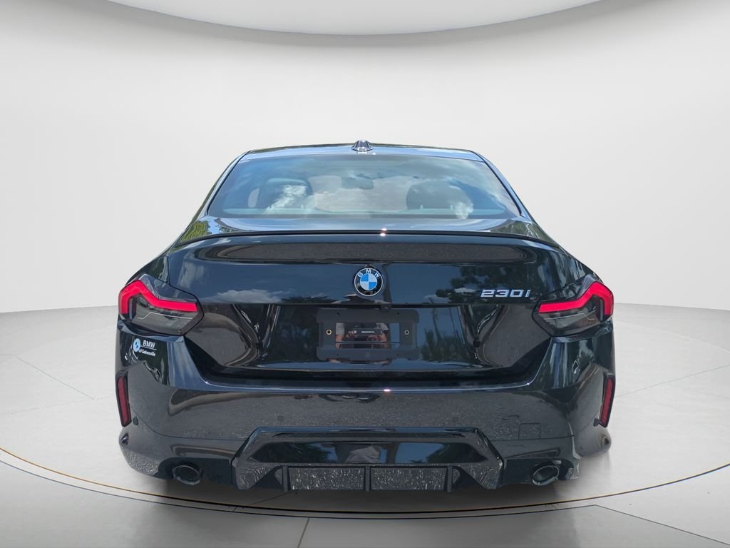 2025 BMW 2 Series 230i - Photo 6