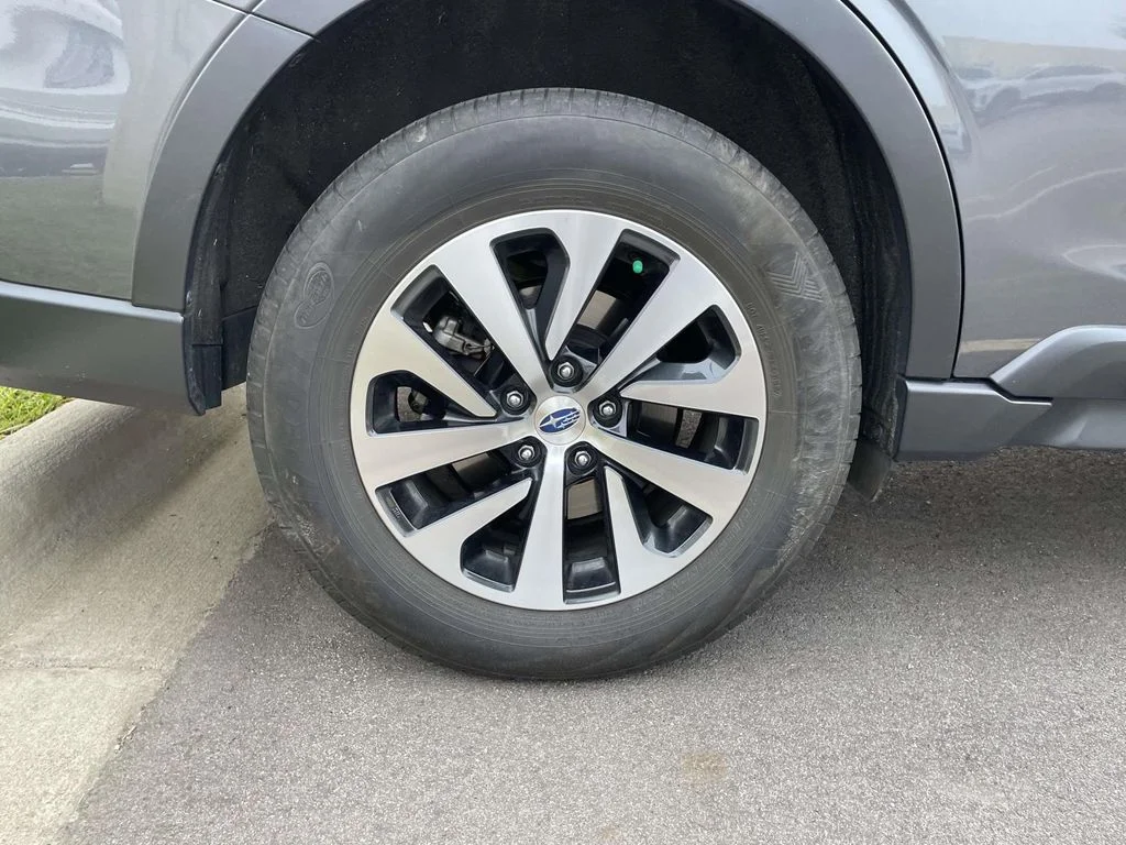 Used 2020 Magnetite Gray Metallic Subaru Premium image 5