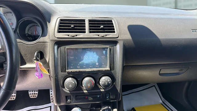 Used 2010 Yellow Dodge R/T image 18