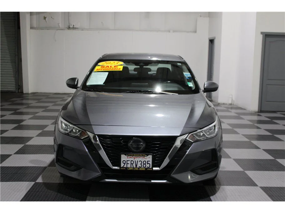 Used 2023 Gun Metallic Nissan SV image 2