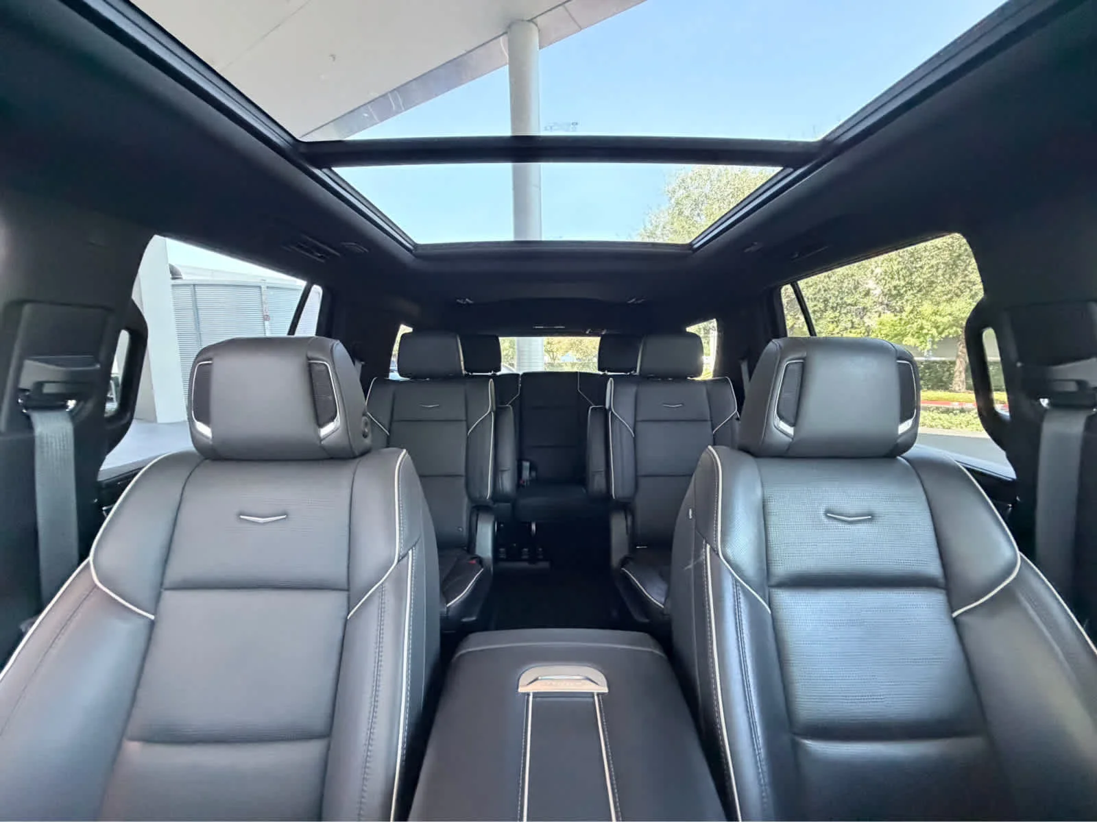 Used 2021 SATIN STEEL METALLIC Cadillac Sport image 22