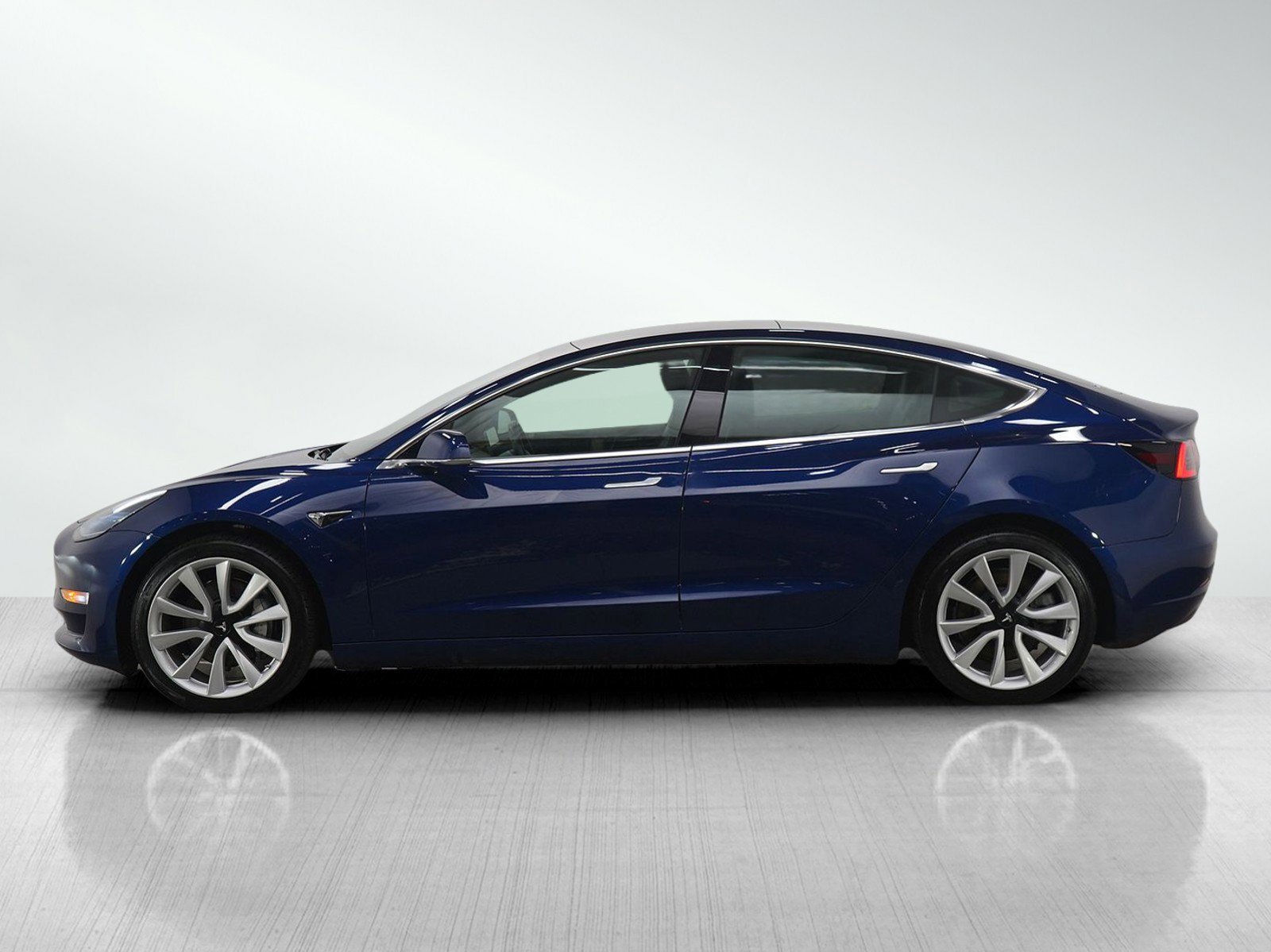 Used 2019 Tesla Model 3 Long Range with VIN 5YJ3E1EB1KF364950 for sale in Wayzata, MN