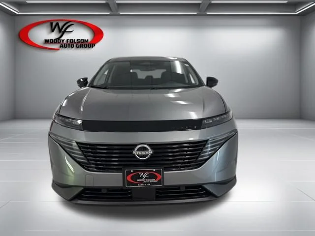 New 2026 Gun Metallic Nissan SL image 2