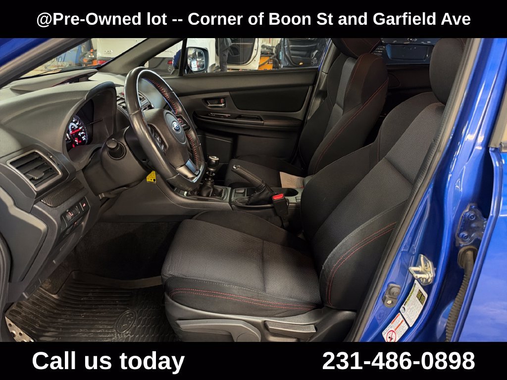 Used 2019 Blue Subaru Base image 14