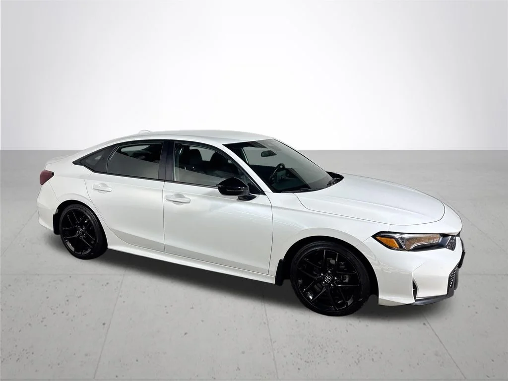 Used 2025 White Honda Sport image 4