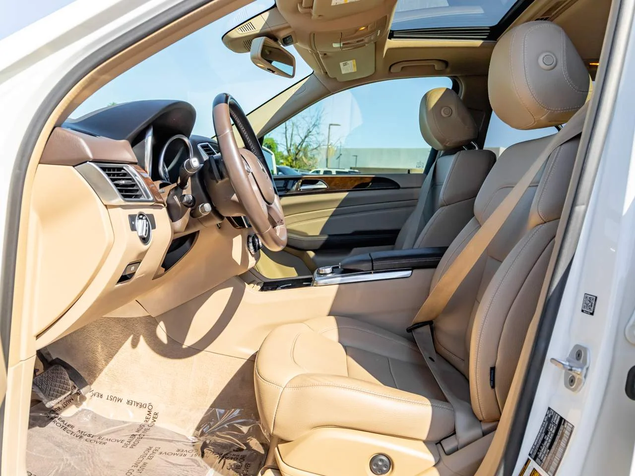Used 2015 Polar White Mercedes-Benz ML 350 image 7