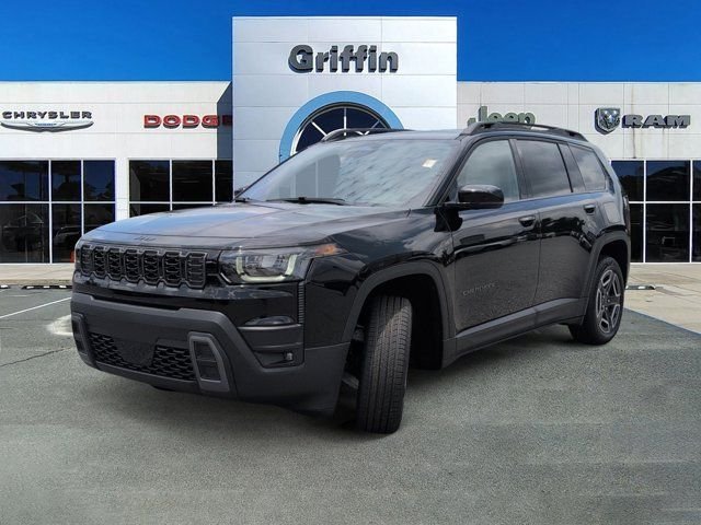 New 2026 Diamond Black Crystal Pearl-Coat Exterior Paint Jeep Limited image 11