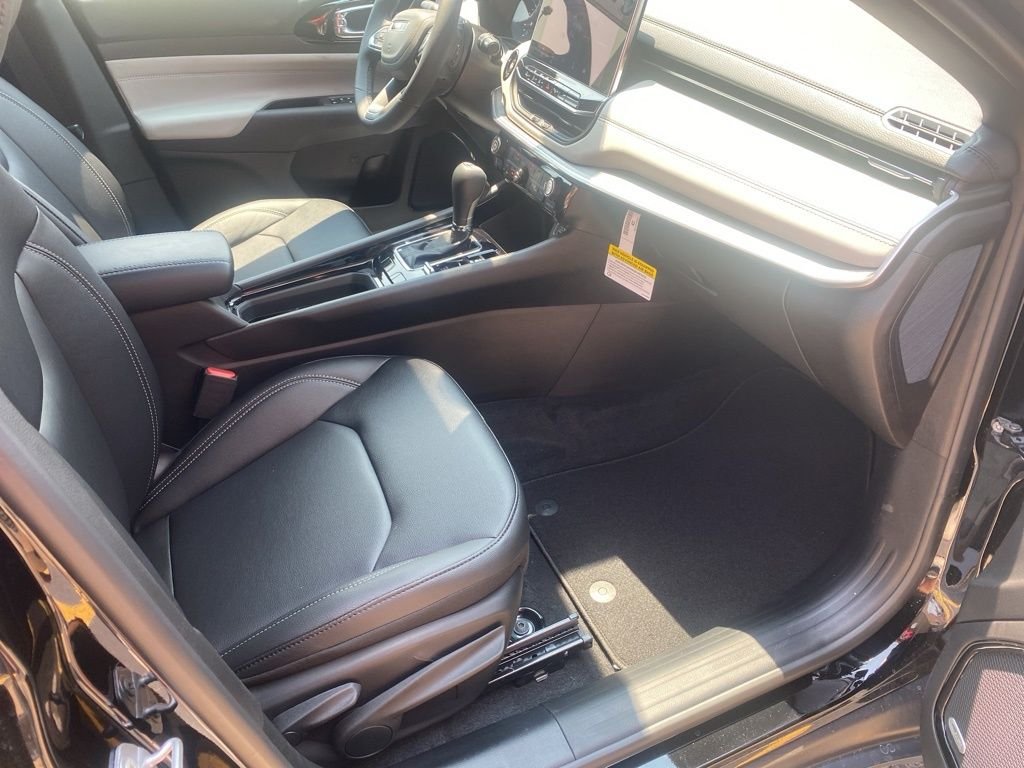 2025 Jeep Compass Limited - Photo 18