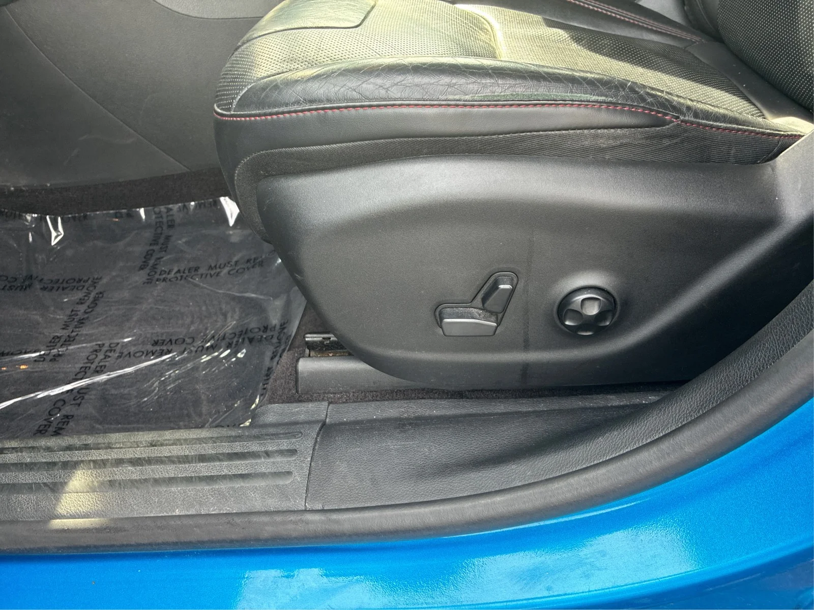 Used 2017 Hydro Blue Jeep Trailhawk L Plus image 17