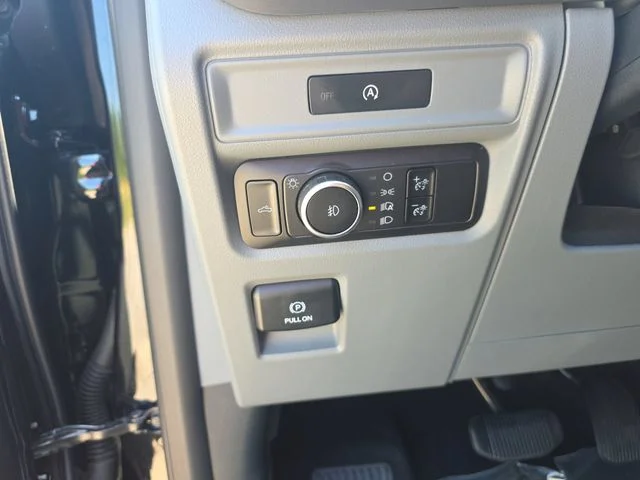 Used 2025 Black Ford XLT image 25