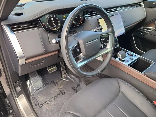 Used 2023 Gray Land Rover SE image 22